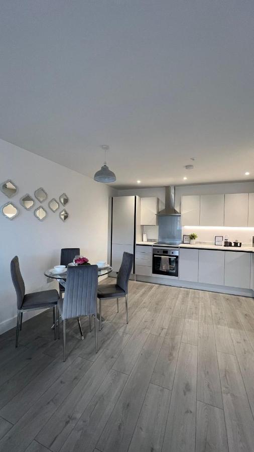 Madison Court Apartments Hemel Hempstead Exterior photo